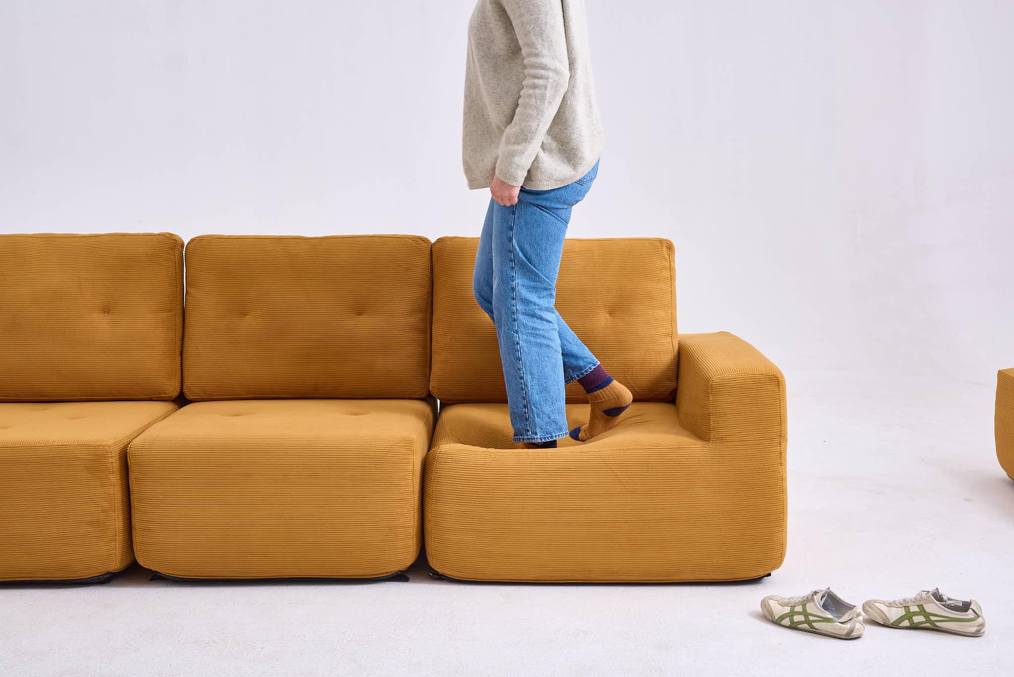 411 Squaricle 4-Seater Sofa